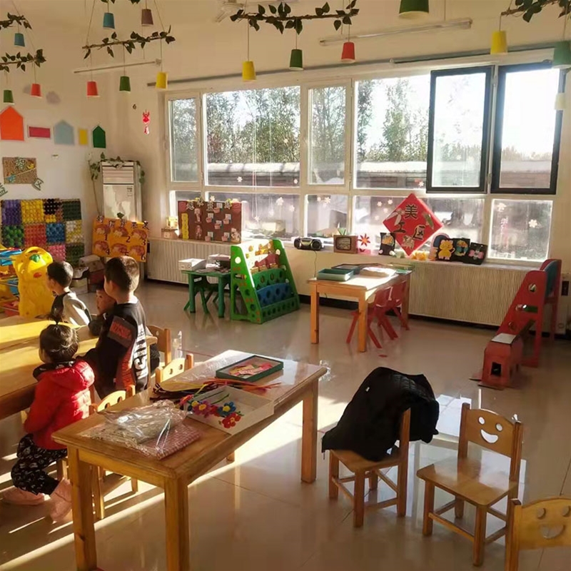 煤改电指定生产单位--壁挂碳纤维电暖器